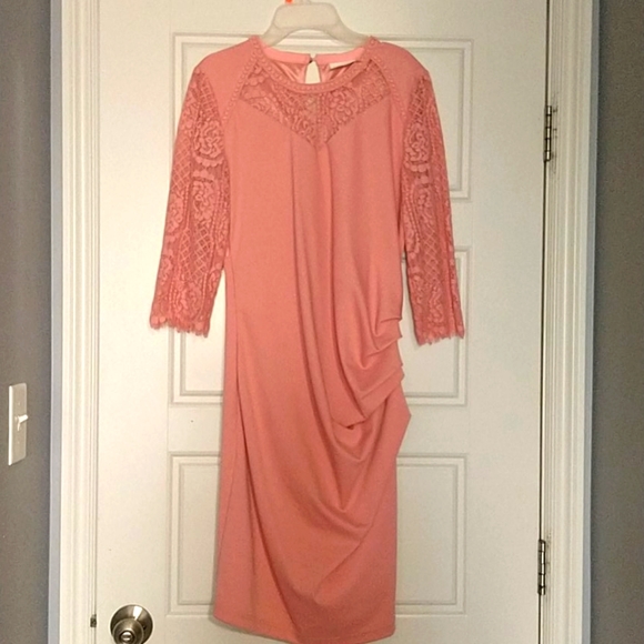 Maternity dress - Picture 1 of 1